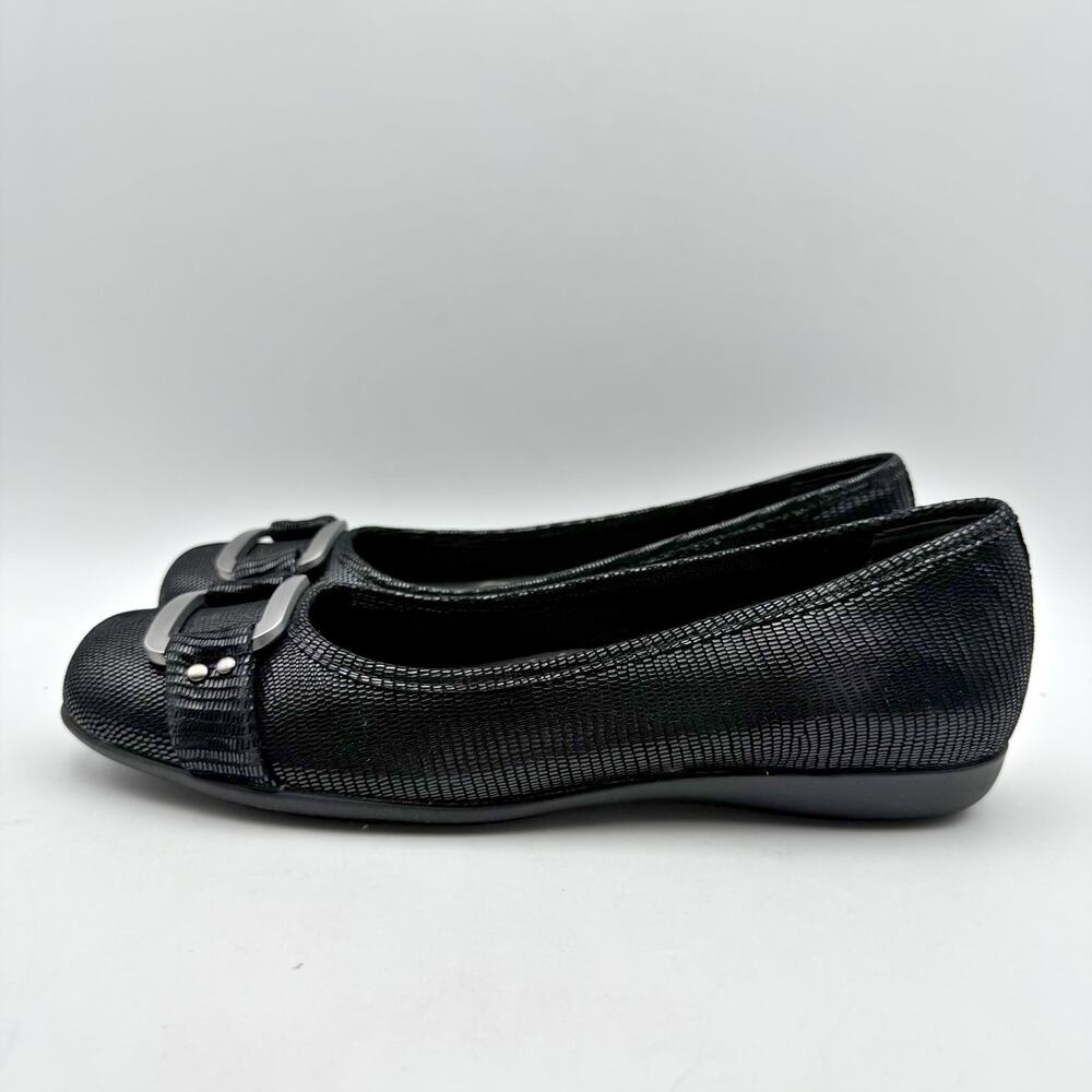 Trotters Womens Sizzle Flats US 7 Narrow EU 37.5 Black Leather Slip On NWOB - Picture 9 of 13